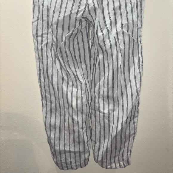 Quince 100% Linen Striped Pull On Pants – Size XS White and Black Striped Pants - Picture 10 of 16